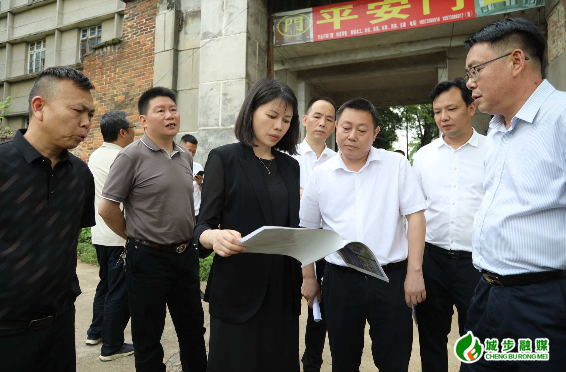 王慧敏调研企业运行及招商引资项目选址工作