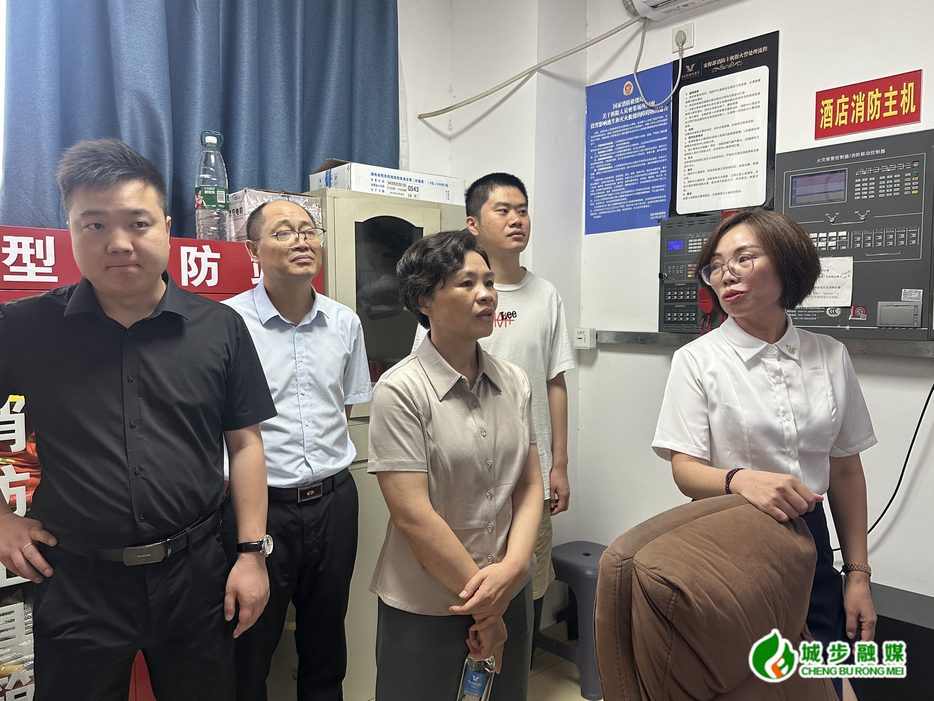 羅玉梅赴城步開展安全生產(chǎn)“三法一條例兩辦法”執(zhí)法檢查