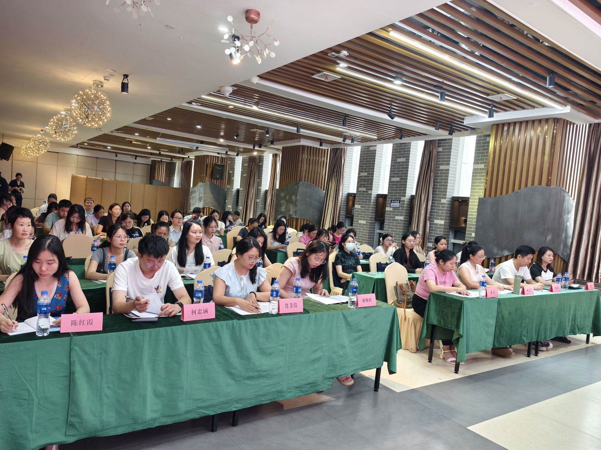 城步：心理健康教师培训班开班，聚焦“全链条心育能力提升”