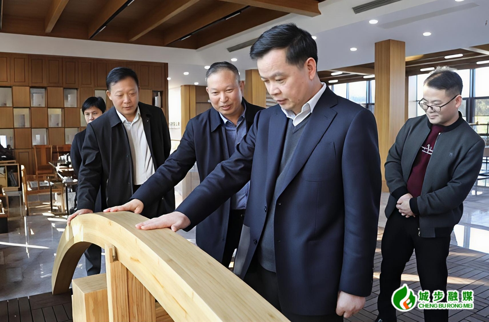 何德波率队赴益阳开展招商考察