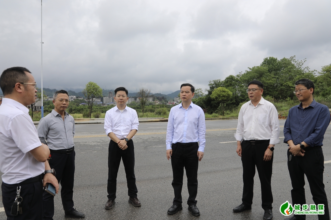 何德波带队调研督导重点建设项目及安全生产工作