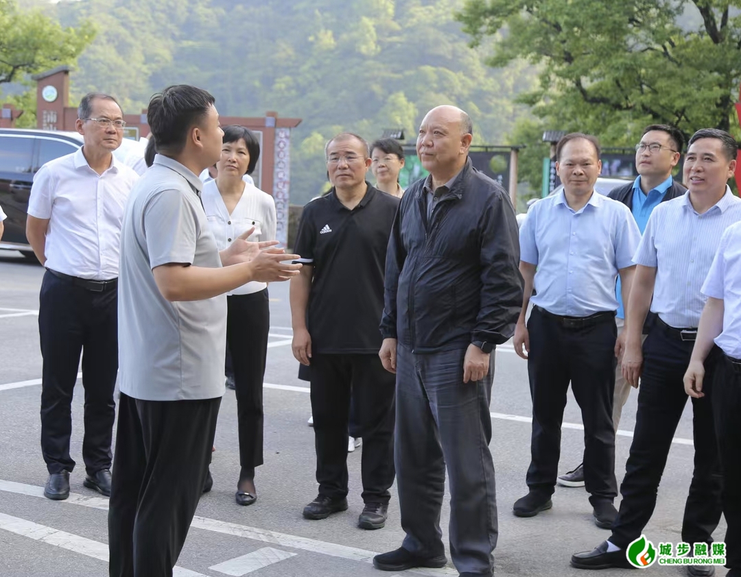 李建中在城步调研：守护好蓝天白云 多措并举推进生态价值转化