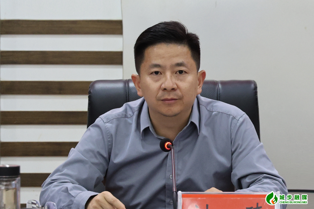 刘玮主持召开县人民政府2026年第9次常务会议